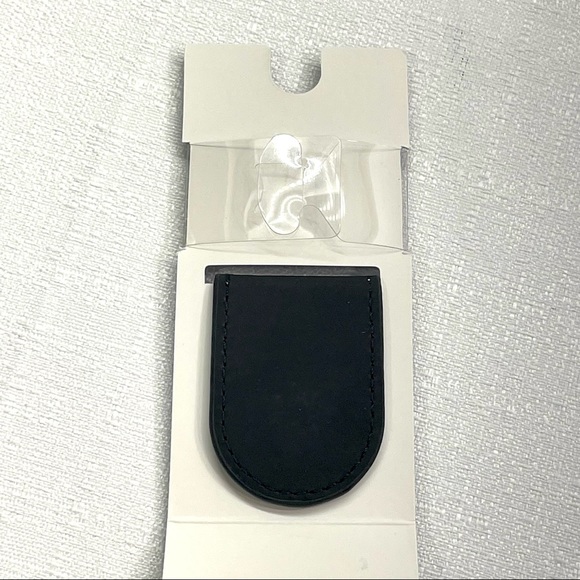 PGA Tour Golf Metallic Pocket Clip Unisex With Ball Marker Caviar Black New - Picture 5 of 16